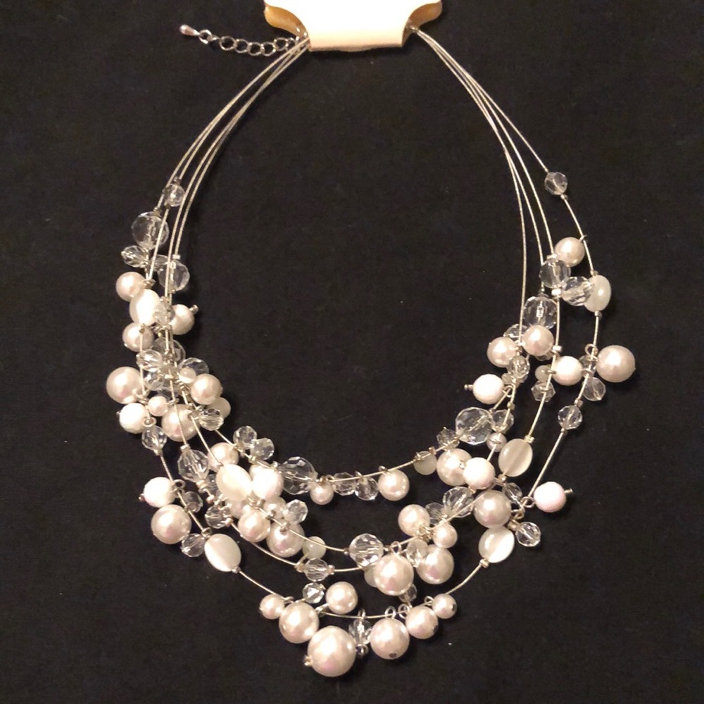 14” Wired beaded choker.
